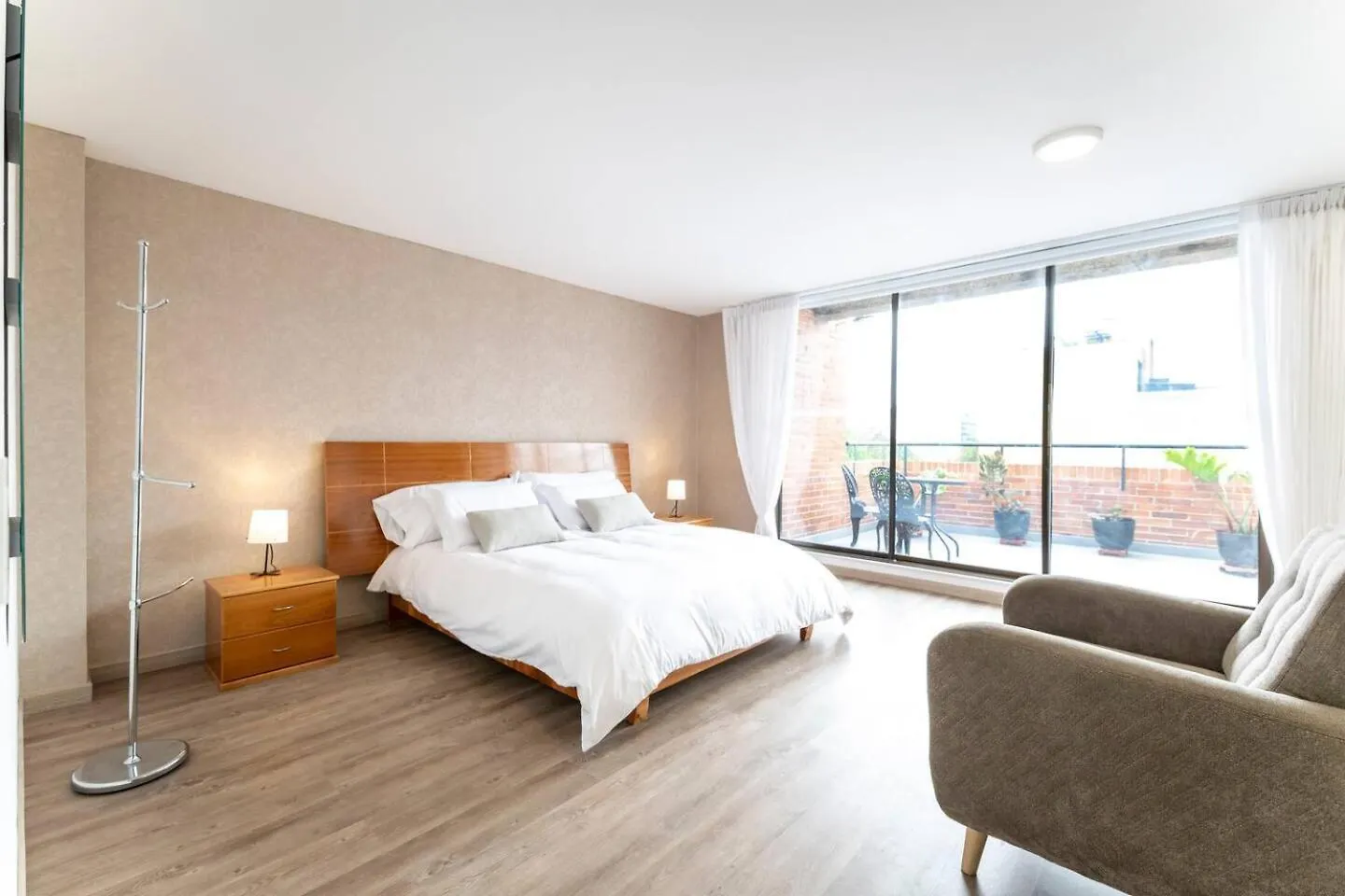 Suite 7 - 1 Parque 93, Bogota